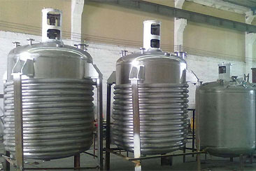 ���@����@����